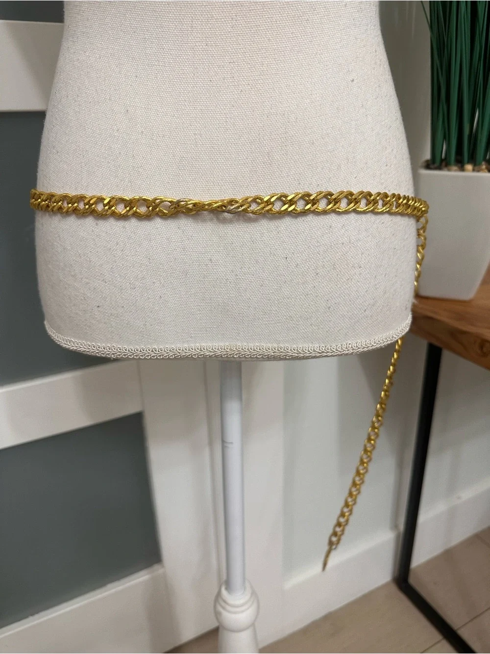 Vtg Gold Multi Strand Medallion Chain Hip Belt One Size Fits Most Festival GUC